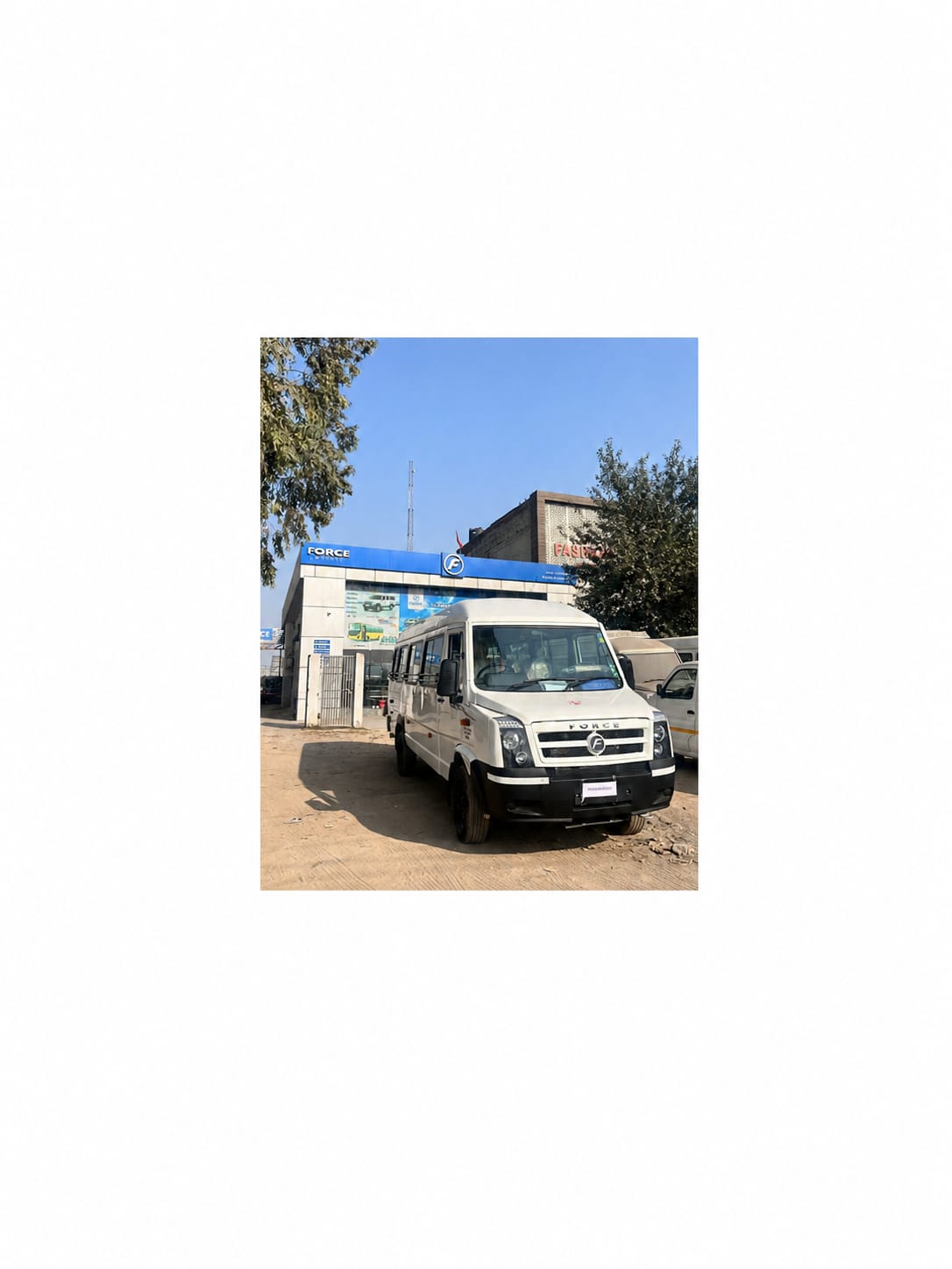Tempo Traveller for Weddings: Why It's Better Than Multiple Cars